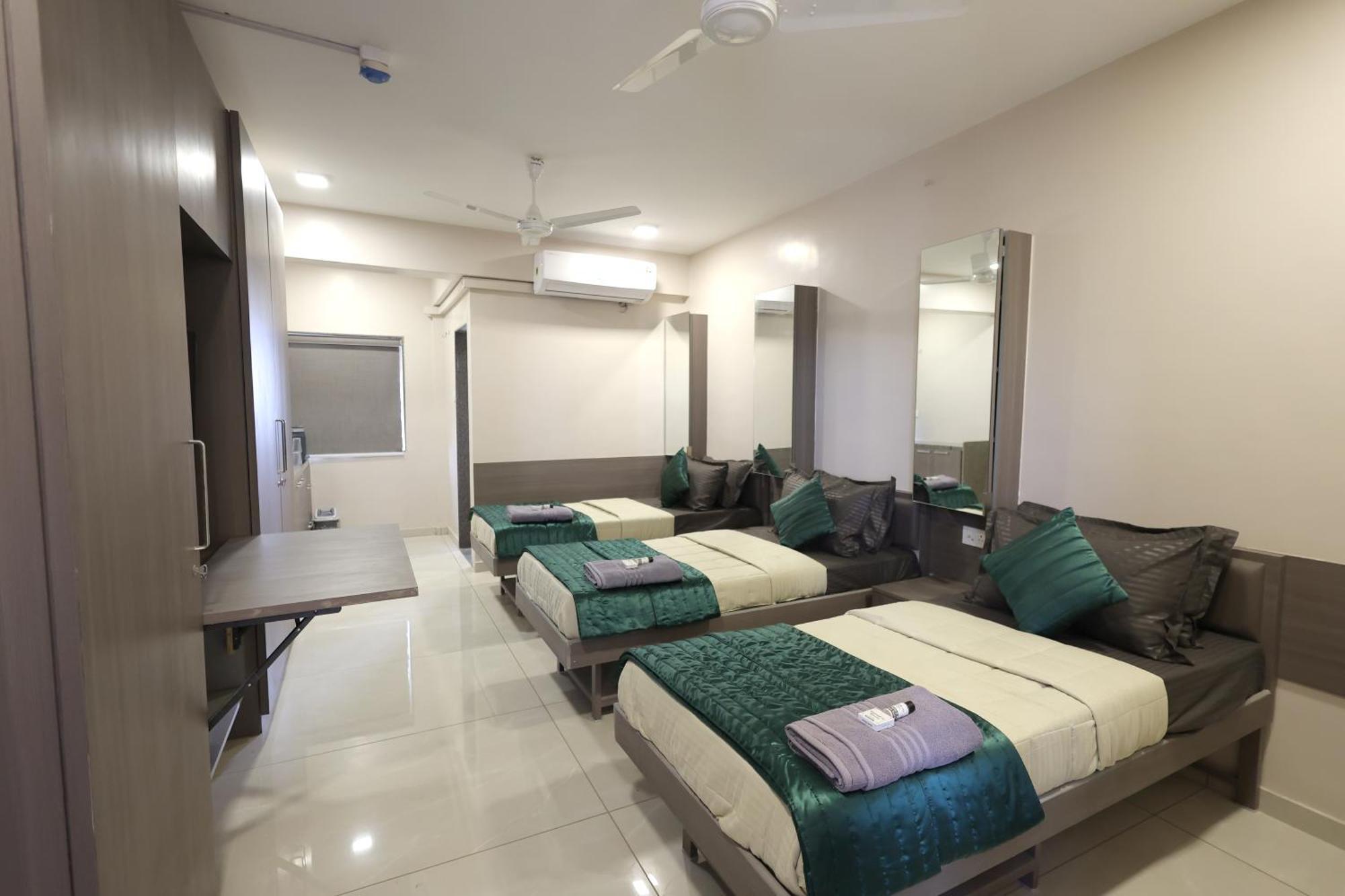 Greenotel Rooms Hazira, Surat Exteriör bild